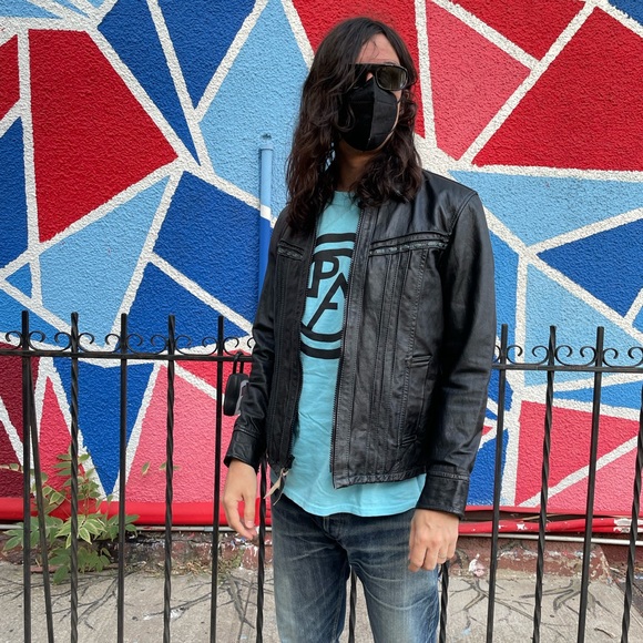 Vintage black leather Schott rocker jacket with teal threading / leather detail - Picture 2 of 13